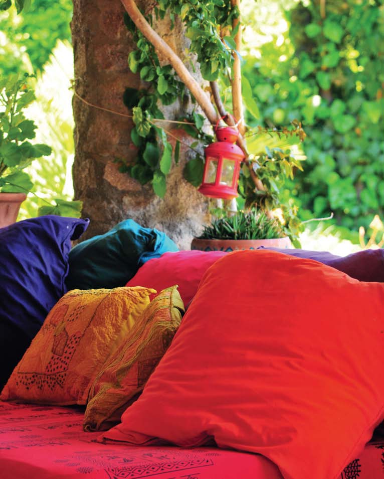 Rengarenk evin öyküsü..