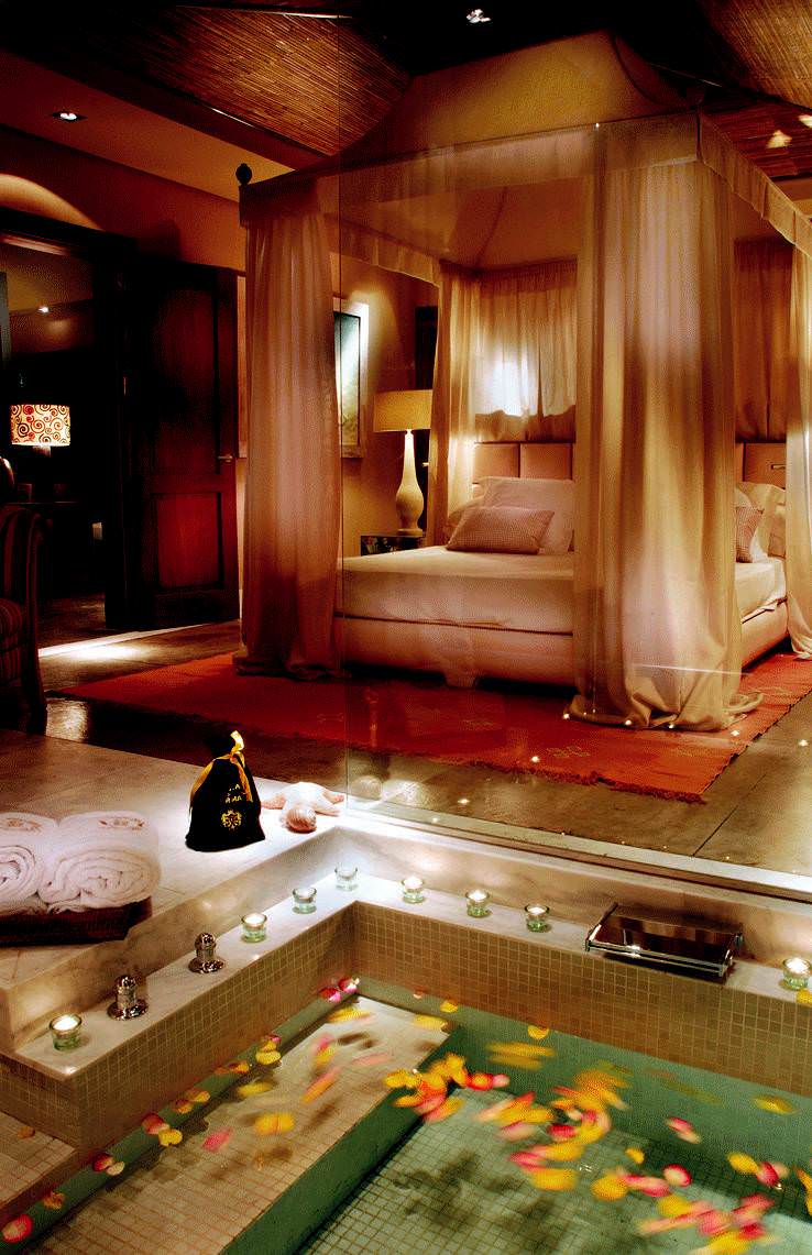 Kanarya Adaları'nın en büyüğü Tenerife