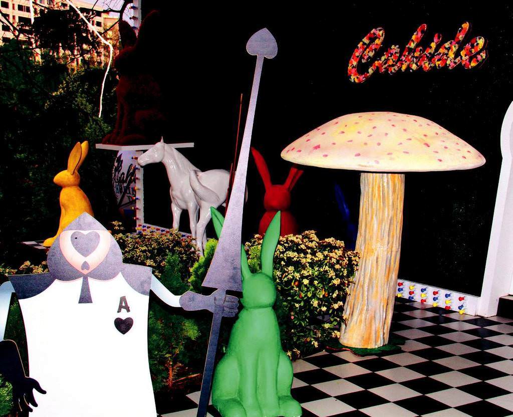 Cahide Harikalar Diyarı’nda masal tadında eğlence