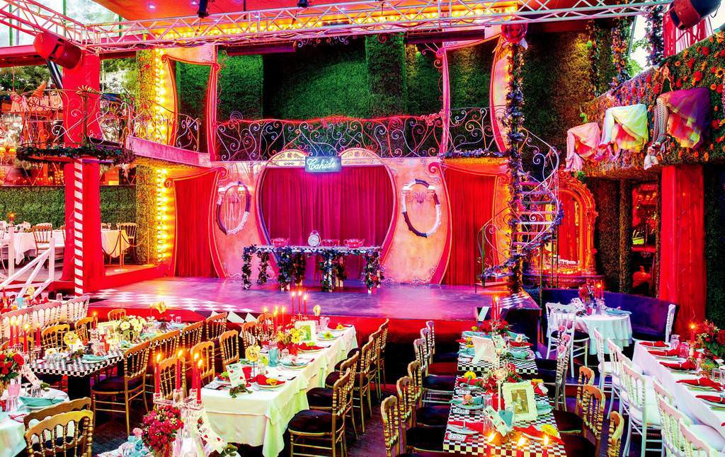 Cahide Harikalar Diyarı’nda masal tadında eğlence