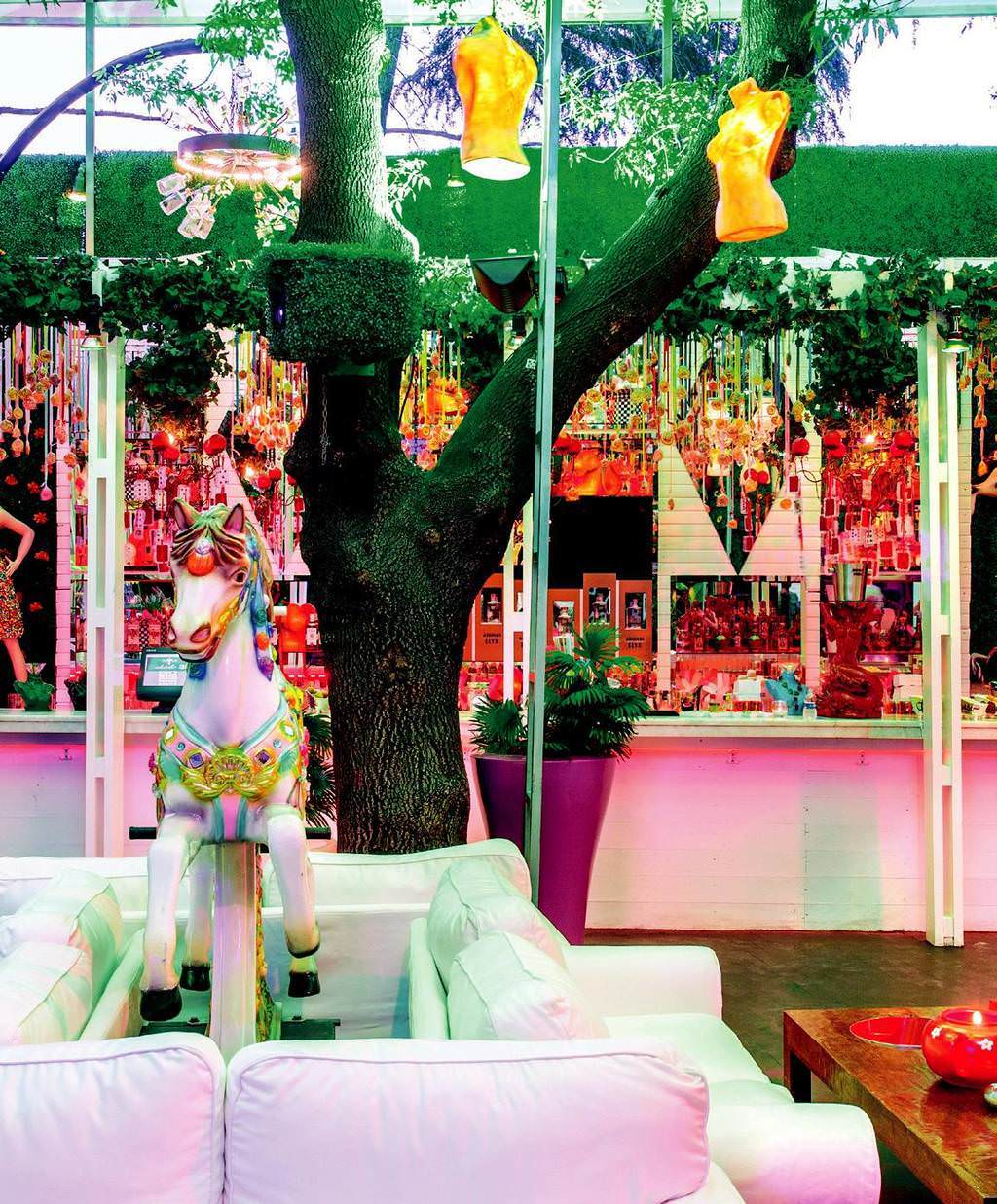 Cahide Harikalar Diyarı’nda masal tadında eğlence