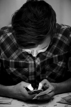 Yolladığı mesajlar ne anlama geliyor?