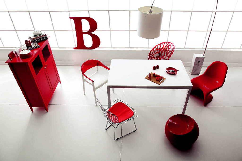 Renklere tepeden bakın