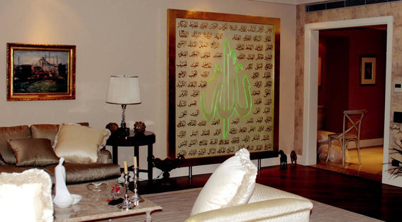 Duvar kağıdı "out", duvar resimleri "in"!