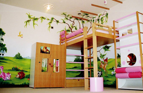 Duvar kağıdı "out", duvar resimleri "in"!