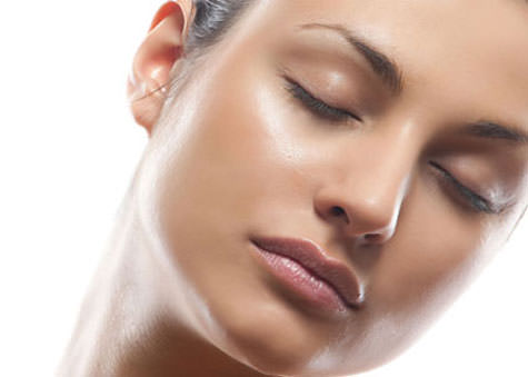 Kulak arkasından gelen gençlik sihri