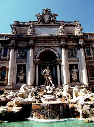 Tahtın ve tacın pırıltısı altında alışveriş