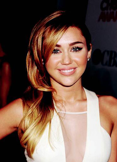 Samimi güzel Miley Cyrus