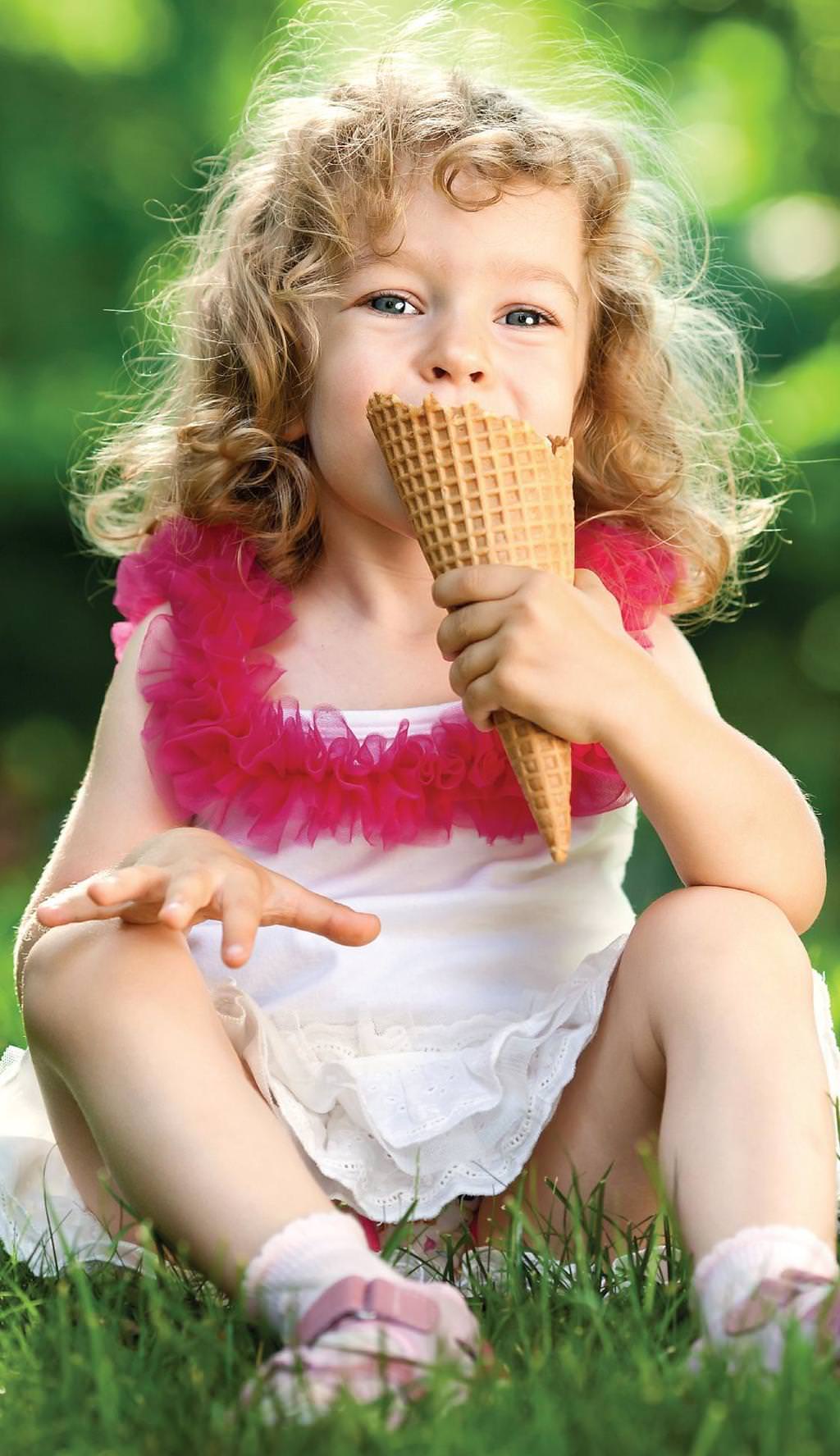 Çocukların yaz aşkı dondurma