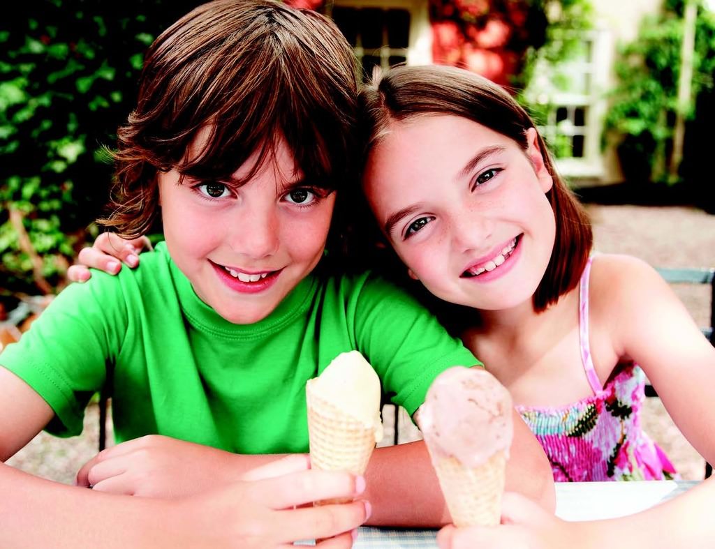 Çocukların yaz aşkı dondurma