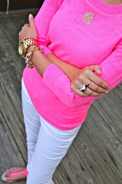 Beyaz pantolon kombinleri