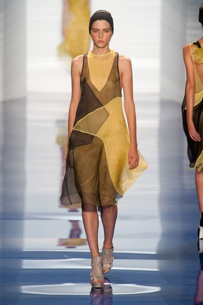 Vera Wang 2014 İlkbahar-Yaz Koleksiyonu