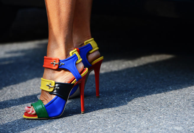 Milano sokaklarında ilginç aksesuarlar