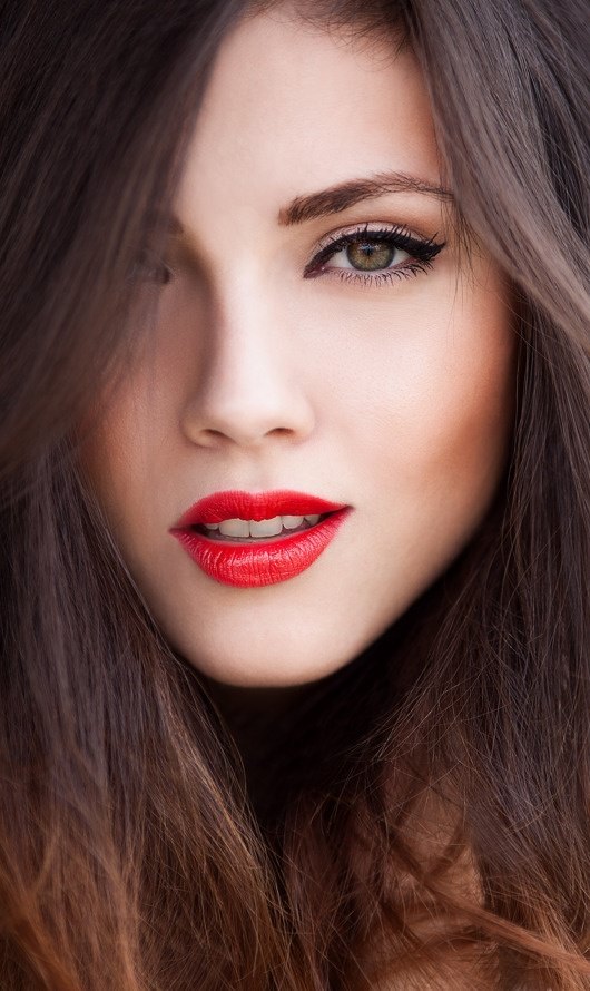 Göz tipinize göre makyaj stilleri