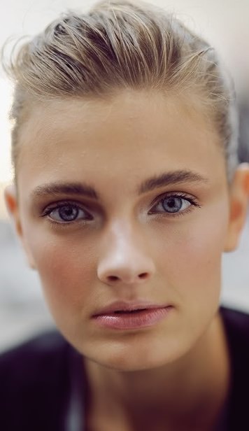 Göz tipinize göre makyaj stilleri