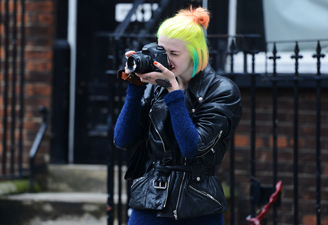 Milano sokaklarında ilginç aksesuarlar