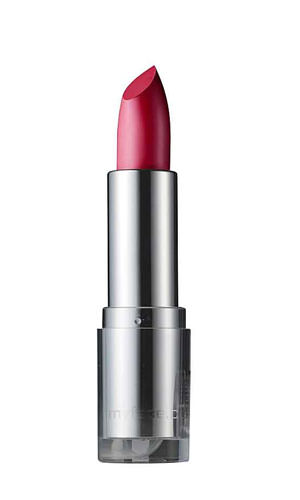 Her kadının çantasında bulunması gerekenler