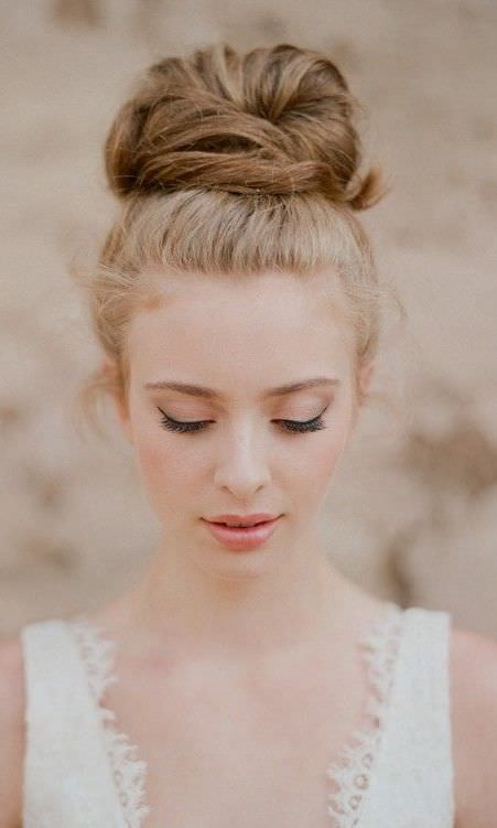 Sonbaharın saç trendi: Topuz