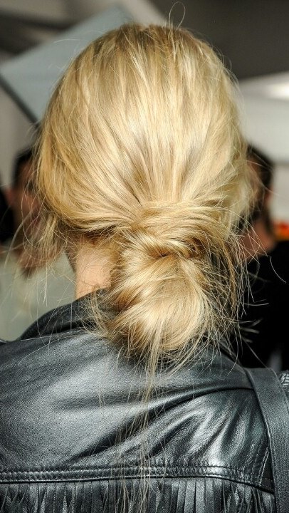 Sonbaharın saç trendi: Topuz