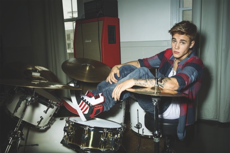 Justin Adidas Neo'nun kataloğunda