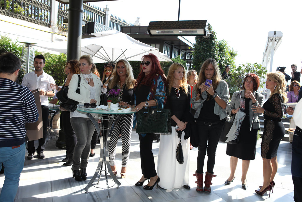 Gül Gölge Saygı'nın yeni koleksiyonuna büyük ilgi