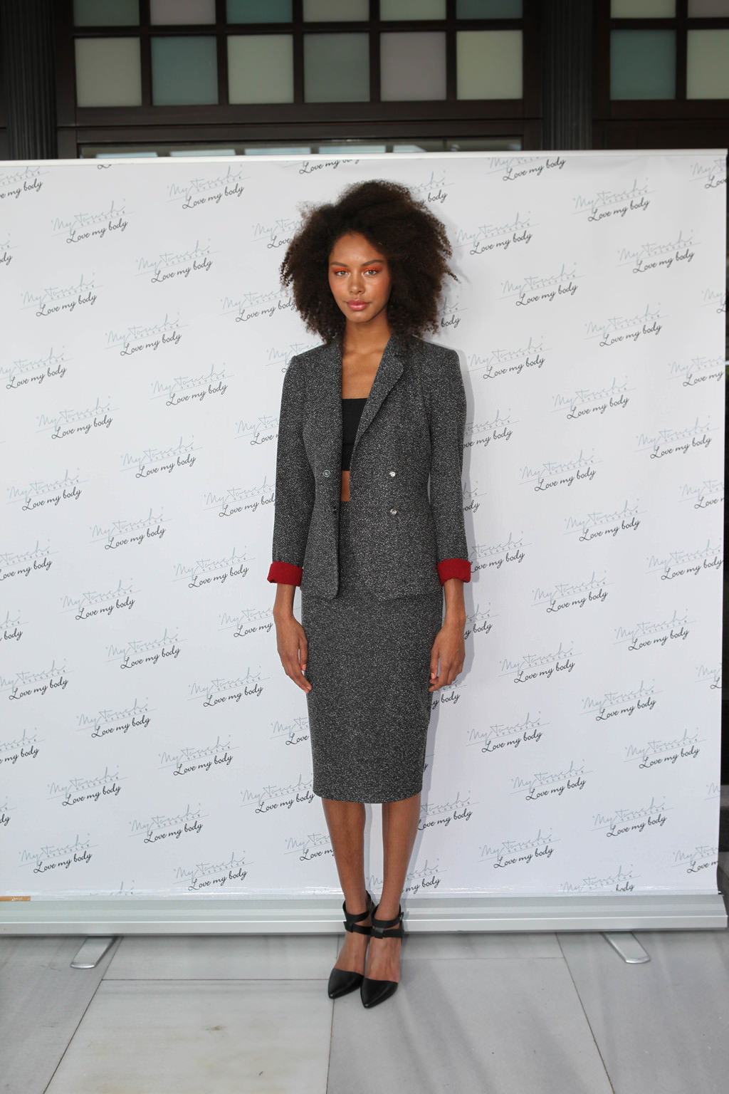 Gül Gölge Saygı'nın yeni koleksiyonuna büyük ilgi