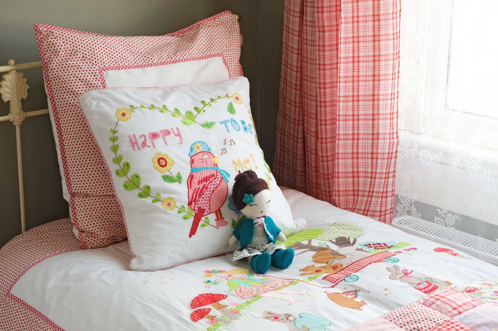 Çocuklar için renkli bir dünya: Renkli Zebra