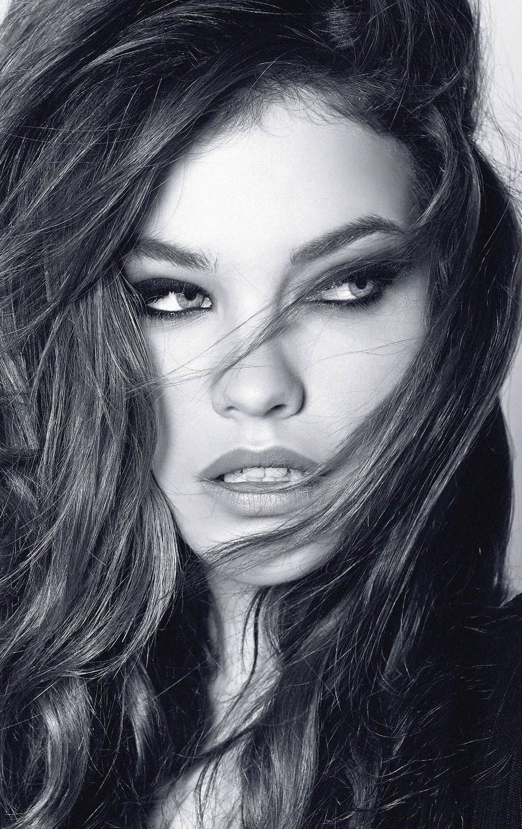 Mütevazi güzel: Barbara Palvin