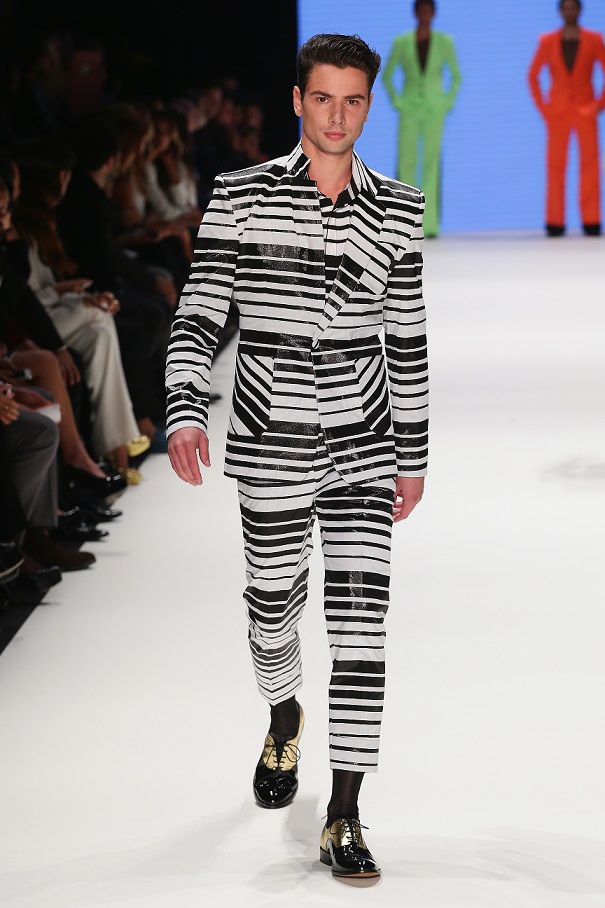 14 Şubat'ta Hakan Akkaya'nın tasarım tutkusuyla aşkınızı ateşleyin!