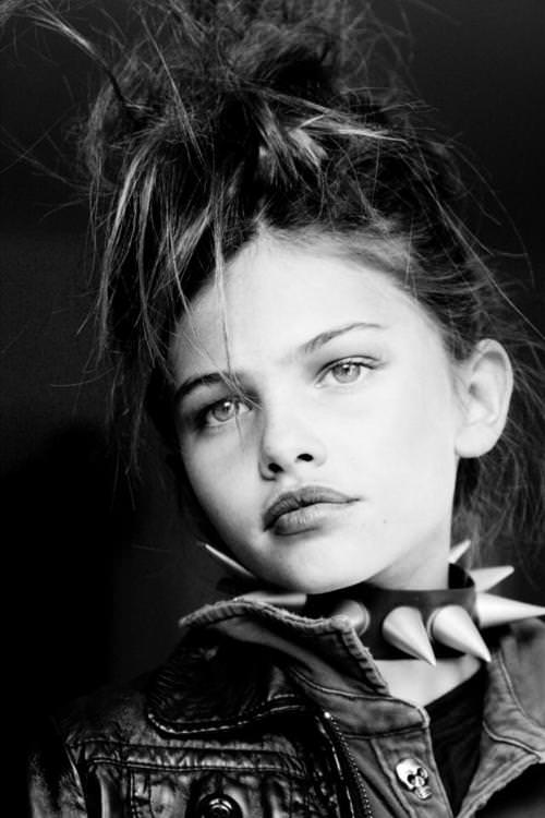 12 yaşındaki model Thylane Blondeau, yine tartışma konusu