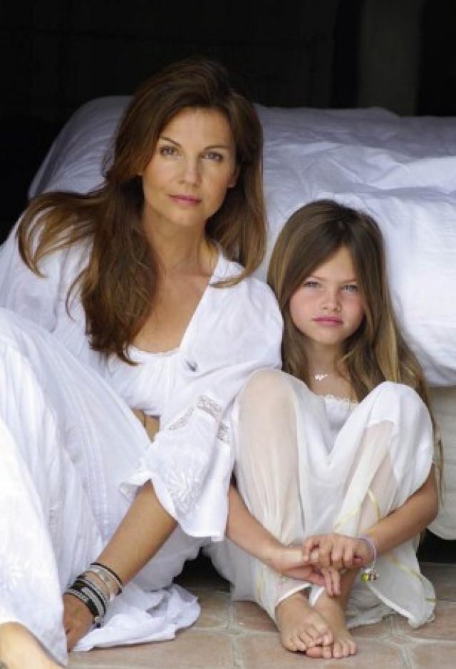 12 yaşındaki model Thylane Blondeau, yine tartışma konusu