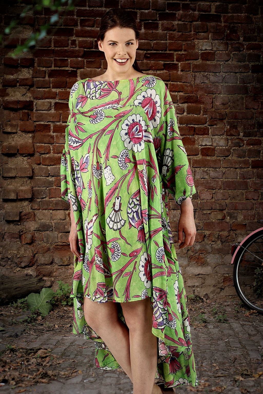 Büyük beden kadınlar kıyafet seçerken neye dikkat etmeli?