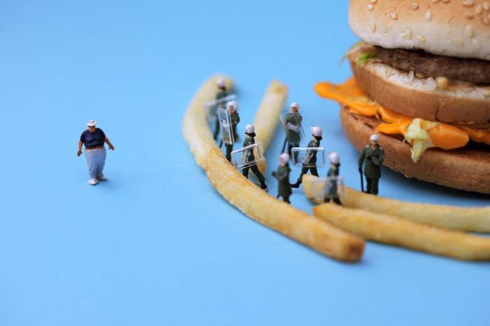 Küçük adamlar yiyecek dünyasında