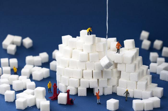 Küçük adamlar yiyecek dünyasında