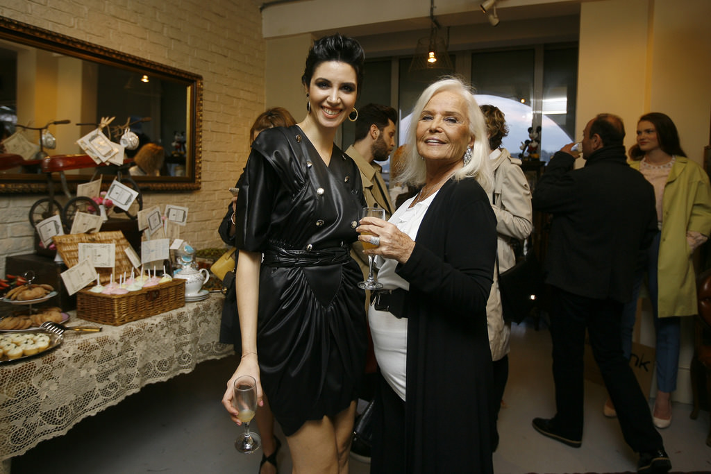 Auvintage.com., 1. yaşını böyle kutladı