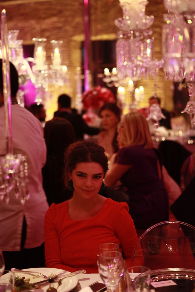 Adriana Lima, Veet partisi için Türkiye'deydi