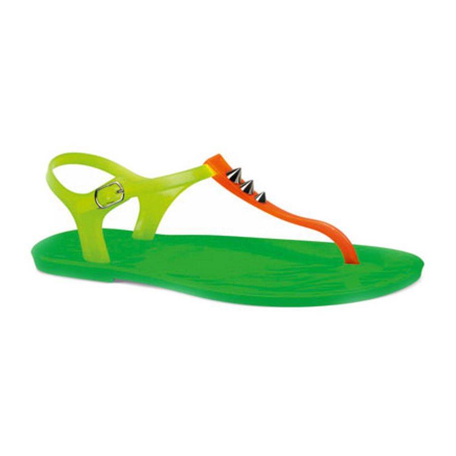 Amazon kadınlarının cazibesi ayağınıza geliyor