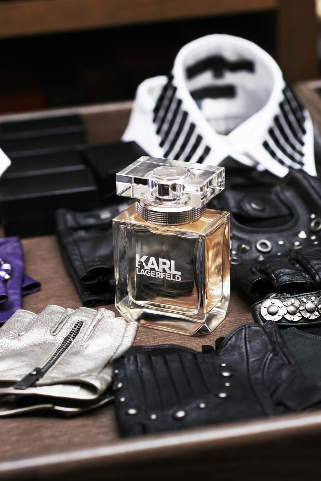Karl Lagerfeld parfümüne kavuştuk!