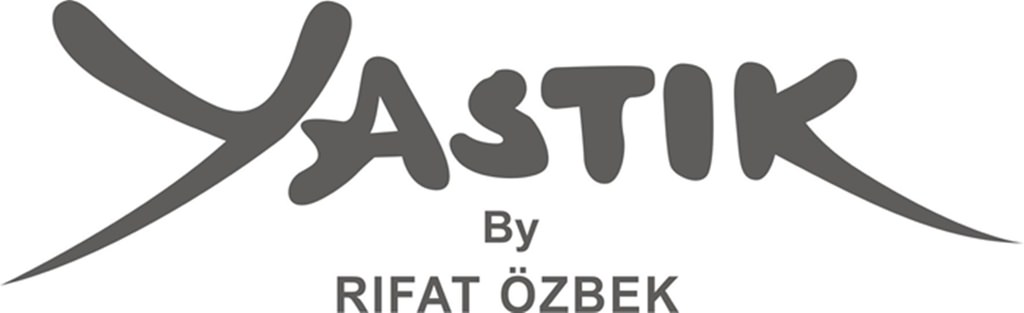 Annelere en özel hediye Yastık By Rıfat Özbek’te