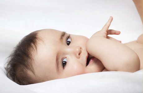 Bebeklerin vücut dili