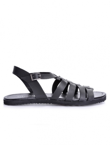 Rengarenk ayakkabılar Mecrea’da!