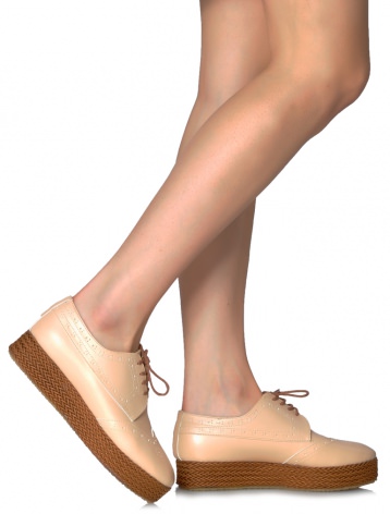 Rengarenk ayakkabılar Mecrea’da!