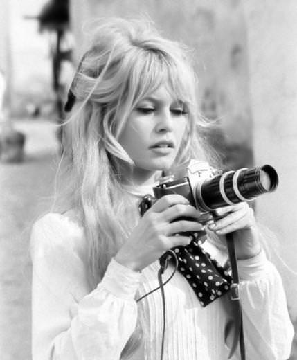 Unutulmaz retro güzeller