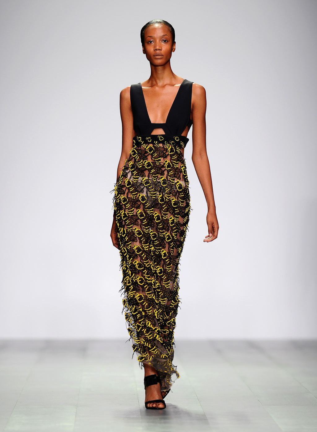 Hakan Yıldırım defilesi / Londra Moda Haftası İlkbahar / Yaz 2015