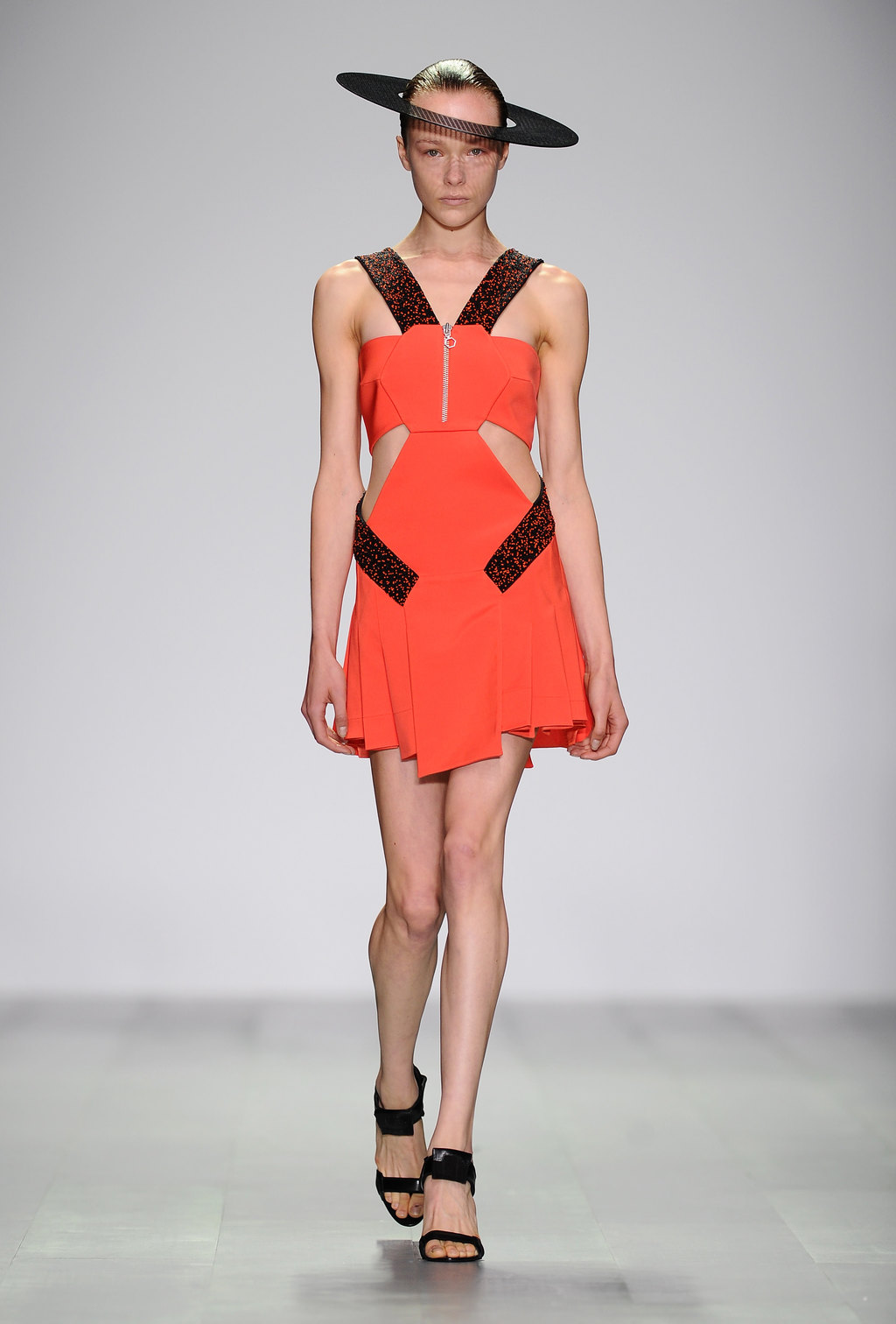 Hakan Yıldırım defilesi / Londra Moda Haftası İlkbahar / Yaz 2015