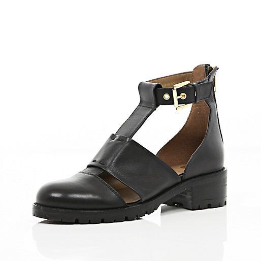 Biker botlar saltanatını sürdürüyor