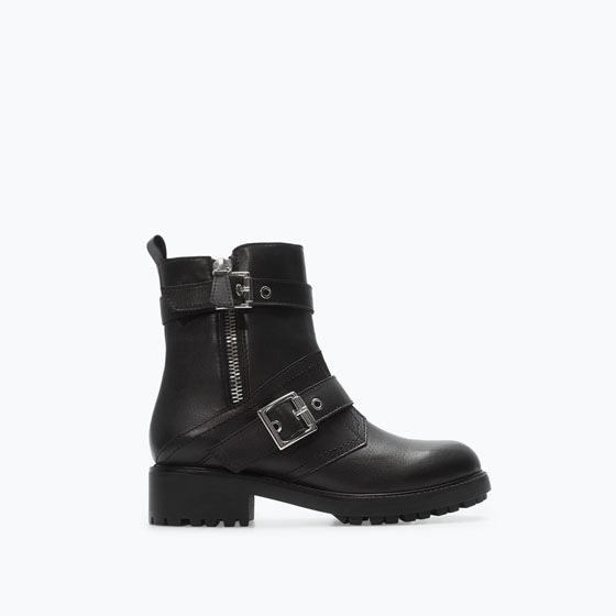 Biker botlar saltanatını sürdürüyor