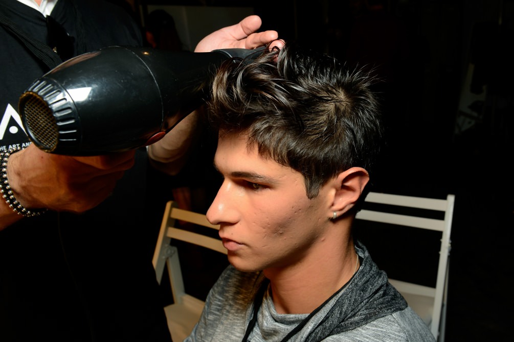 Niyazi Erdoğan defilesi kulis görüntüleri