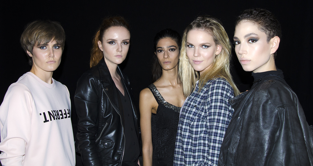 Hakan Akkaya backstage, MBFWI