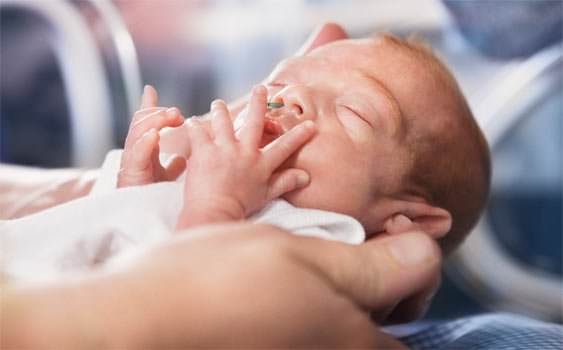 Prematüre bebek bakımı nasıl olmalı? 